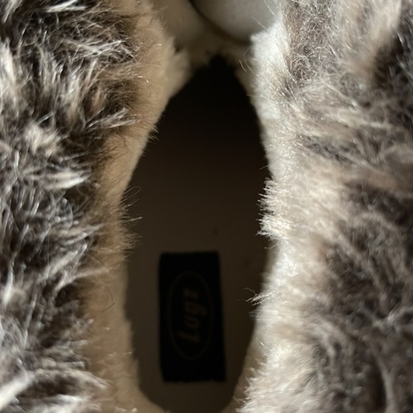 Lugz Women's Adore Fur Lace-Up Boot - Size 10 - EUC/NWOT - Faux Fur - Vegan - Picture 8 of 9